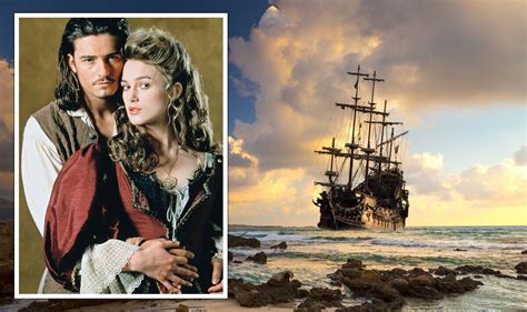 Pirates of the Caribbean: The Curse of the Black Pearl! Swashbuckling Adventure Meets Supernatural Mayhem on the High Seas