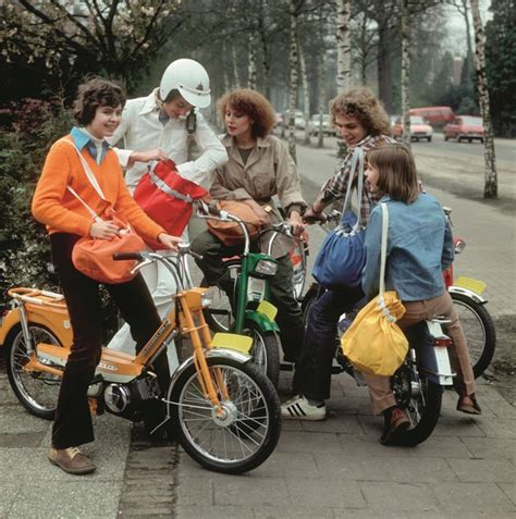  The Liverbirds! Vliegende vrouwen en meeslepende melodieën in het Londen van de jaren '70